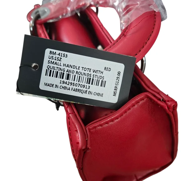 Badgley Mischka Red Quilted Mini Bag - Picture 4 of 6